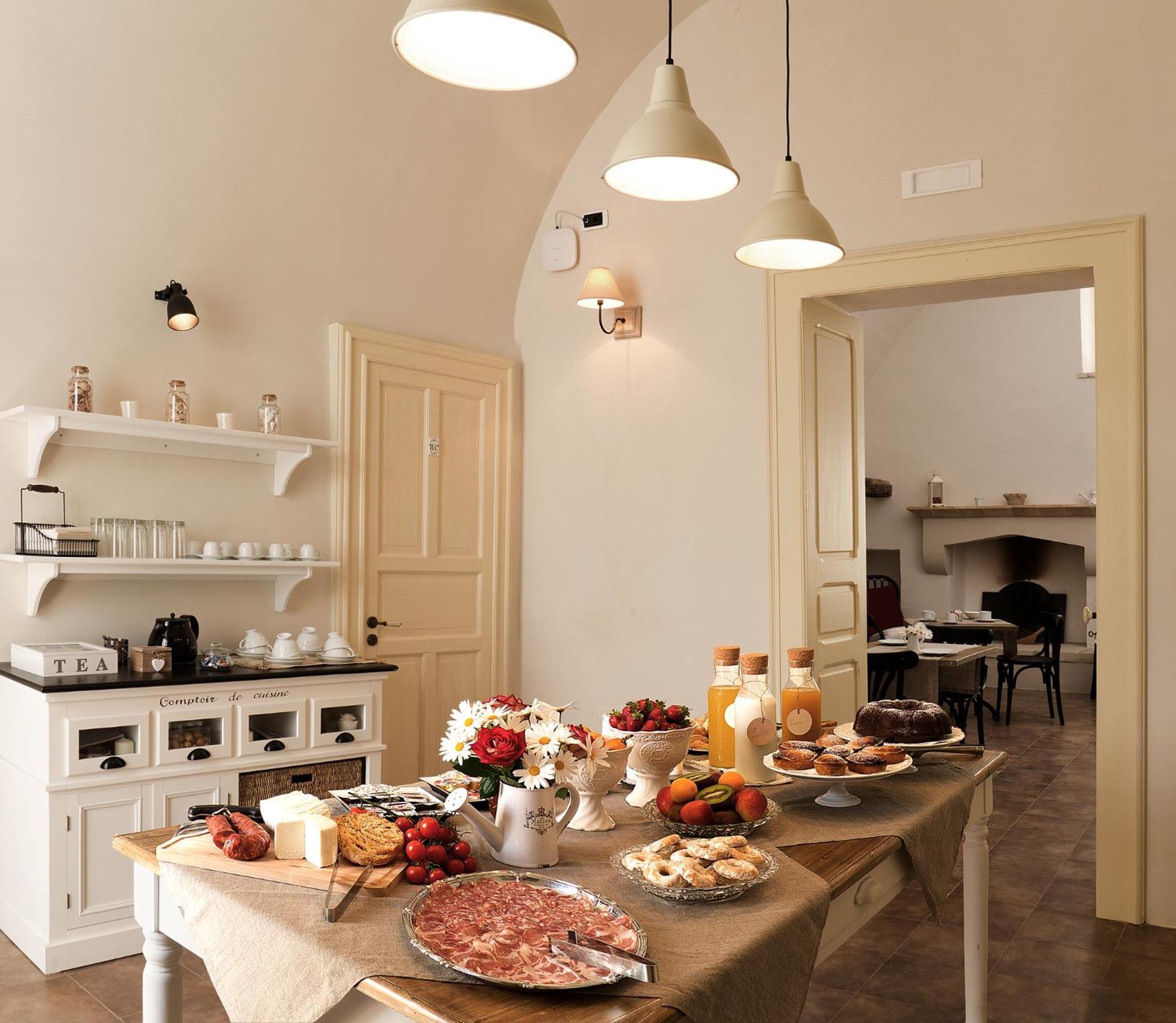 Don Alfonso Dimora D'Epoca Bed & Breakfast Racale Bagian luar foto